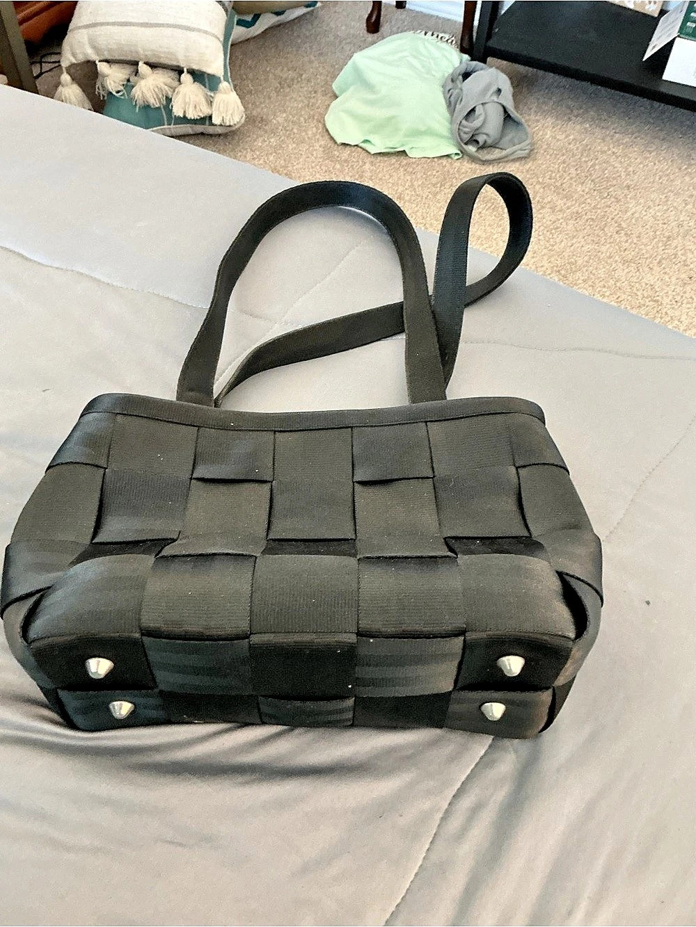 Harveys Classic Seatbelt Tote Bag Black Woven Tote